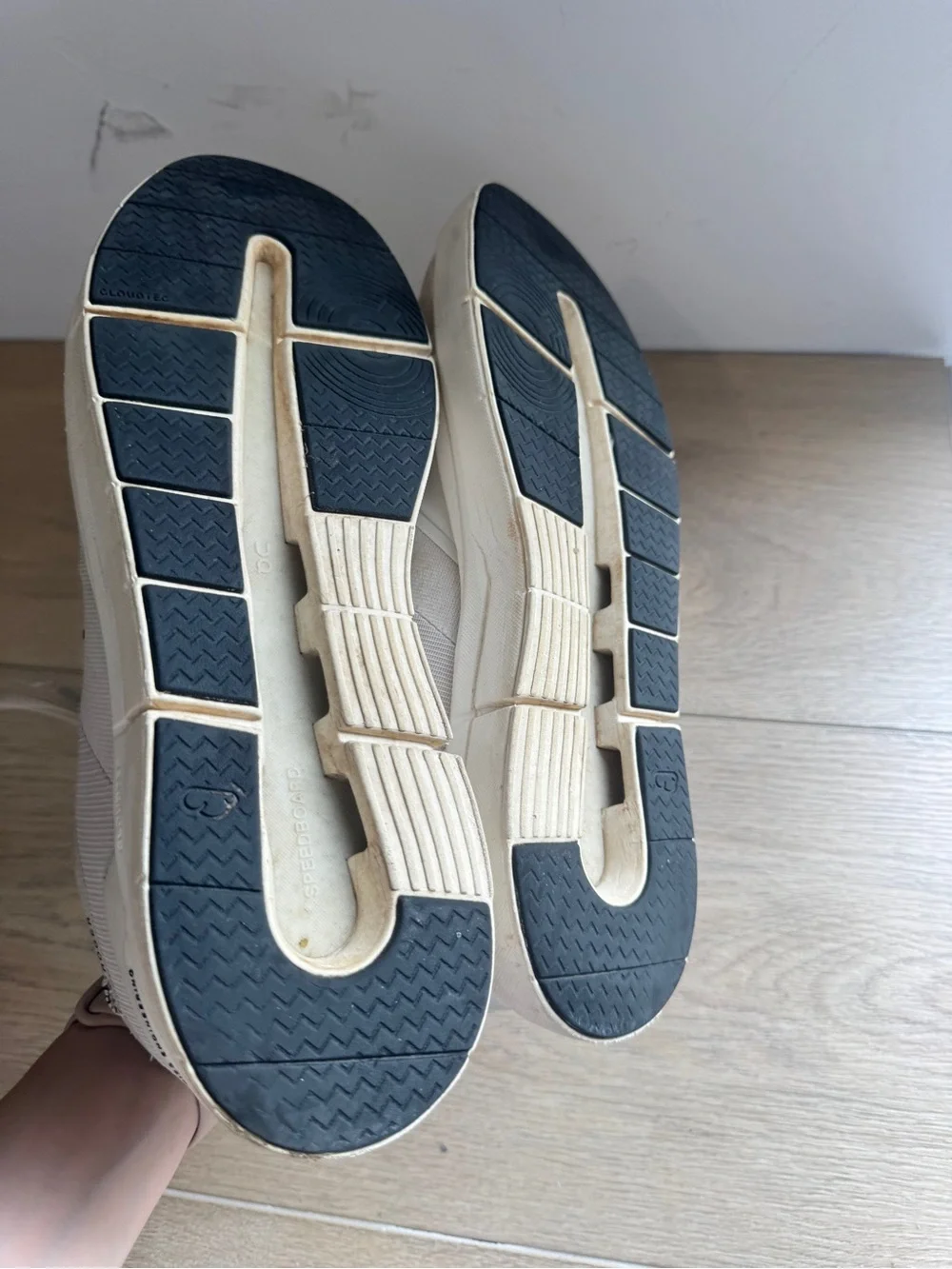 On Running lightweight running